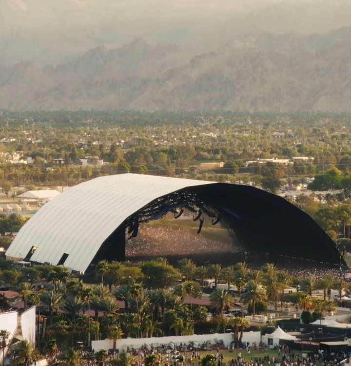 Kytkyt19's tweet photo. คนมารวมกันที่ saharaเยอะมากกกจนล้นไปอยู่ตรงเนิน
ROCKSTAR LISA COACHELLA
#LISACHELLA #Coachella2025 https://t.co/3BXZD0cyX9