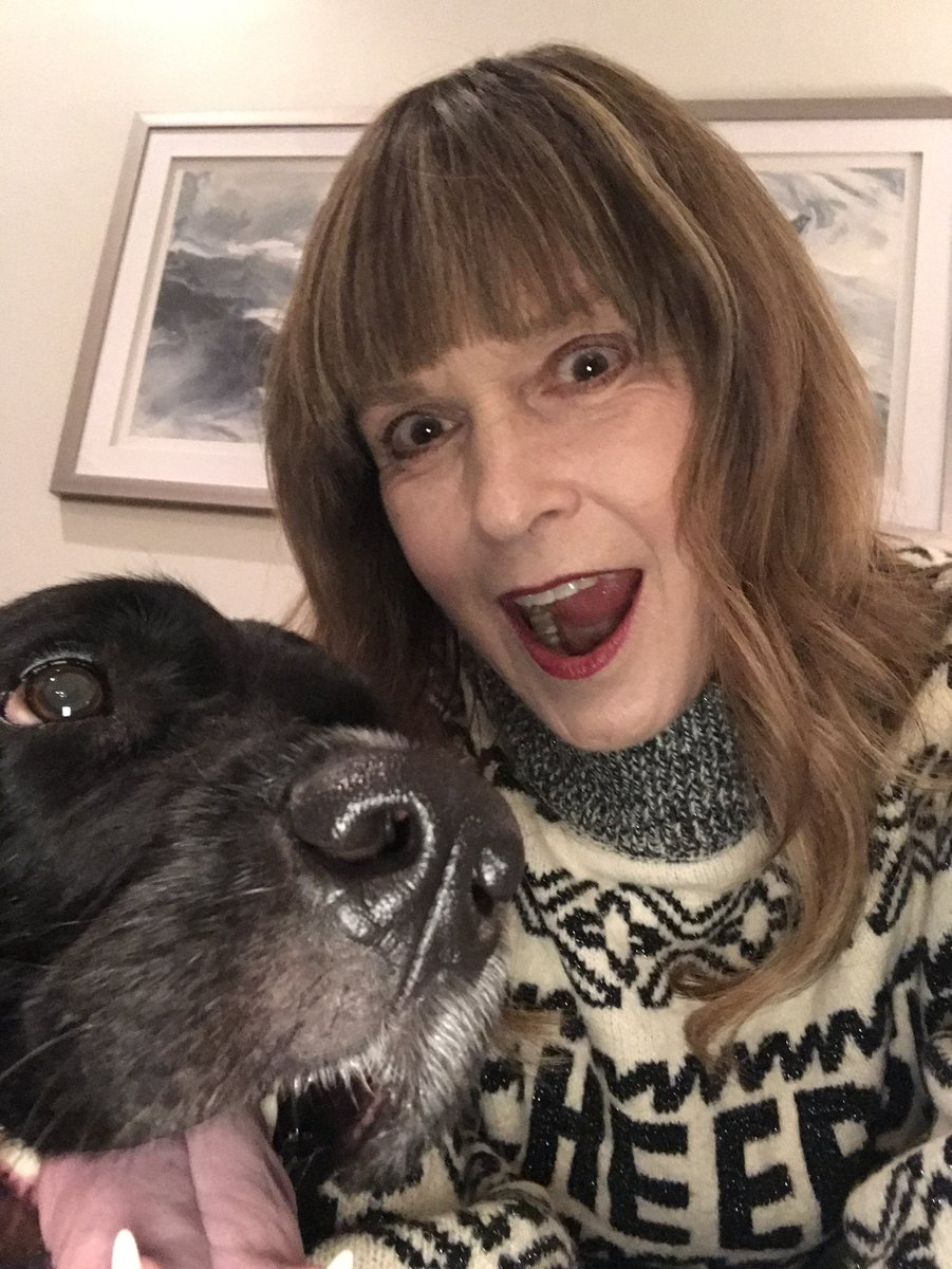 Just Georgee 2020 tweet media