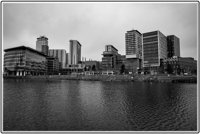 photos_dsmith's tweet photo. A #blackandwhite #photograph of #Salford #quays and @MediaCityUK show the modern side of the #city. The old #Manchester #ship #canal has been #modernised with #waterfront #businesses, #media companies and #modern #architecture. #blackandwhitephotography #photography #ThePhotoHour https://t.co/MuIlFlZoJR