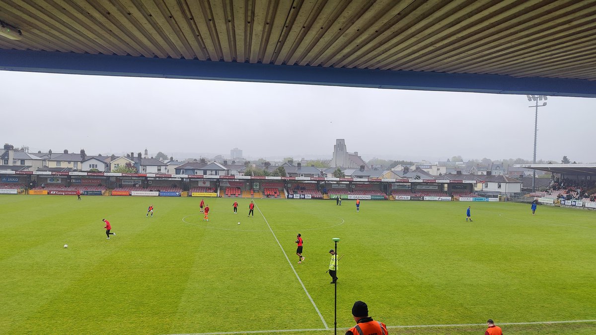 Half time at Turners Cross
<a href="/collegecors/">College Corinthians</a> 1 <a href="/RingmahonRanger/">Ringmahon Rangers</a> 0

Corinthians down to 10 men