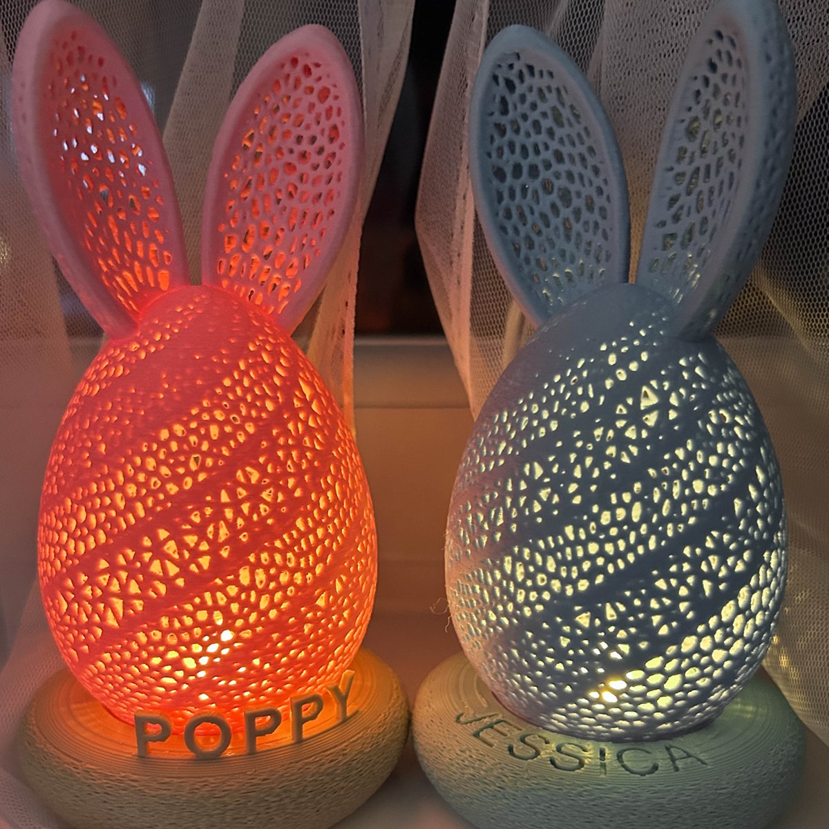 AnimaiDesigns's tweet photo. Hop into the season with the egg-cellent lamp that’s got all the right vibes! 🐰🌸💡 Don’t let your space be dull this Easter—let this bunny light up your life! 🌷✨
Grab yours at: https://t.co/kzZqpfJvFs
#EasterVibes #BunnyLamp #EggcellentDecor #EasterDecor #CuteDecor https://t.co/BPxvJ5bS7i