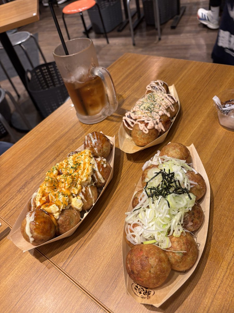 teruhp1982's tweet image. 銀座に連れていかれたので夜遅かったので
銀だこで打ち合わせです
#銀だこ #てりたま #ねぎだこ #明太子