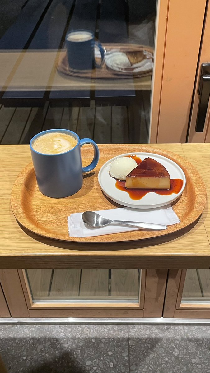 aka210910's tweet photo. 📍blue six coffee/明治公園 https://t.co/qH3XgdE6PJ