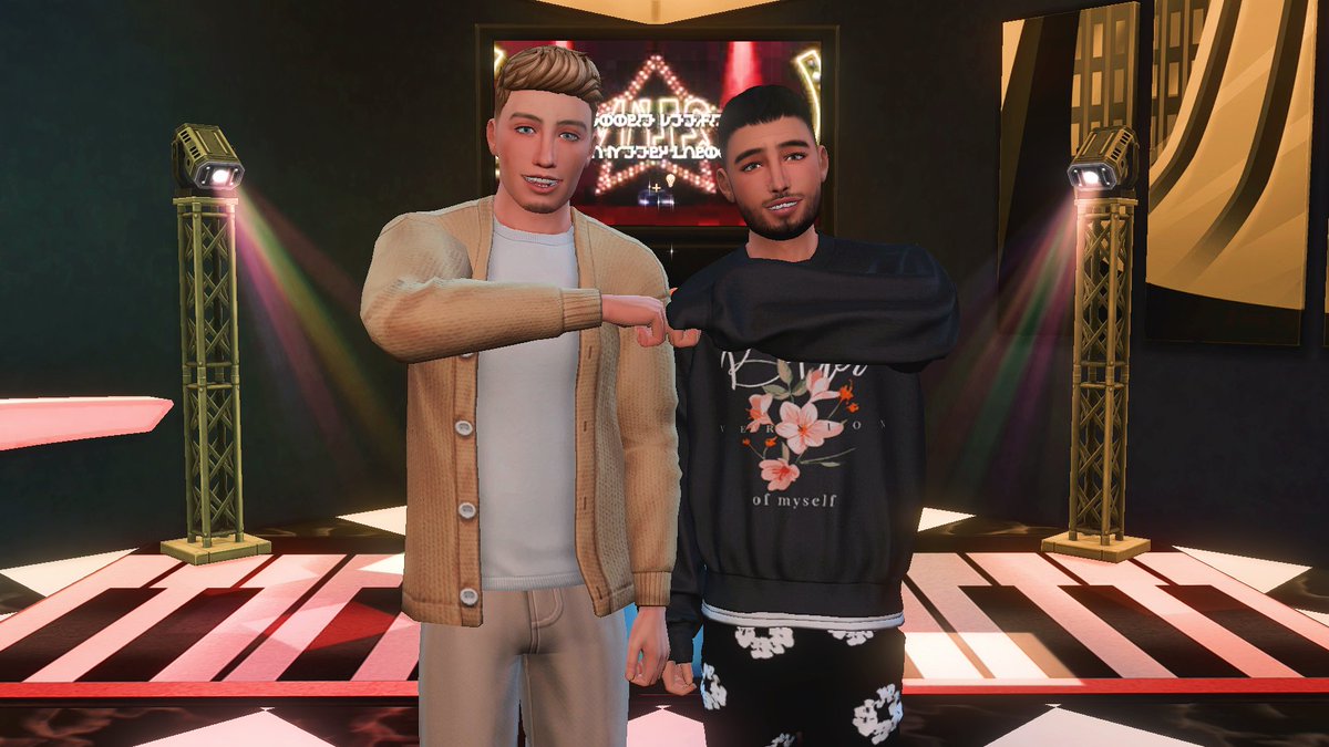BWorthTownFM's tweet photo. I wanted to create more female Sims, but in the end I scratched that &amp; ended up creating more ⚽ footballer Sims 😂

Poses by @Beto_ae00, @PasosGrandeS4 and Roselipa! 

#ShowUsYourSims #SweetAllureKit #TheSims #TheSims4 #RasmusHøjlund #ZenoDebast https://t.co/7ADumMioP5