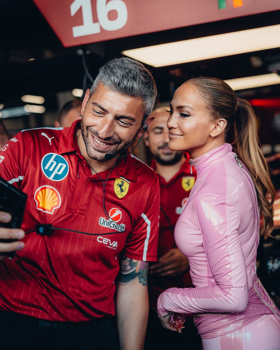 ScuderiaFerrari's tweet photo. Welcome to our block @JLo 👏 https://t.co/82ZqHDvaHu