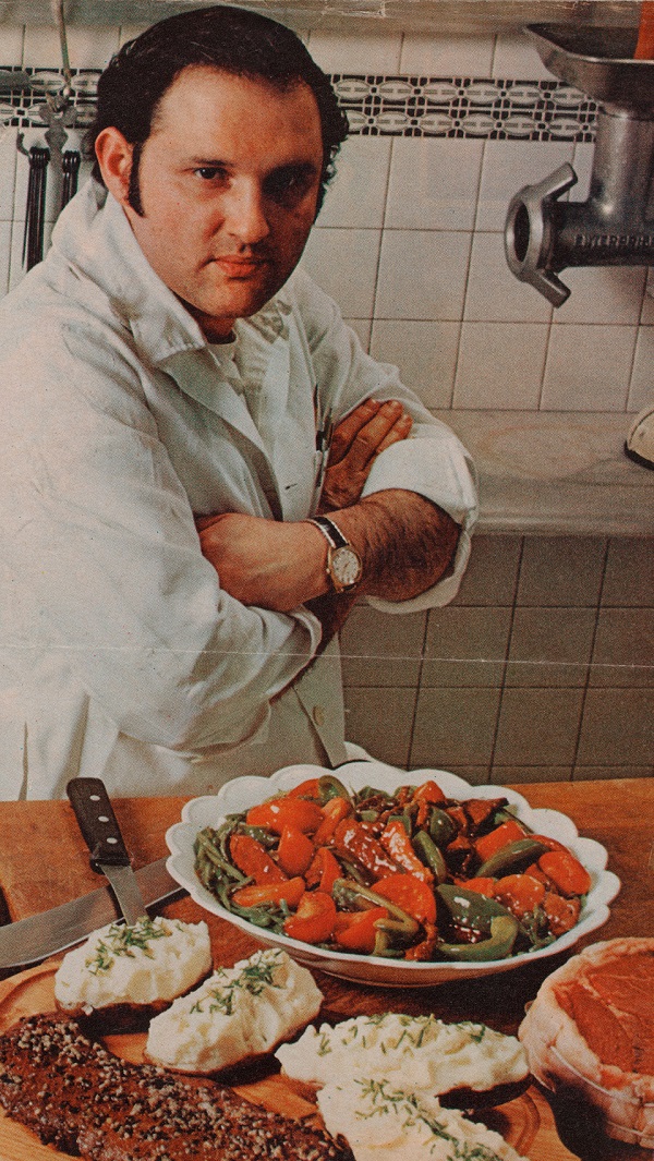 Today on National Garlic Day, we honor Stanley Lobel and his legendary love for garlic! 🧄