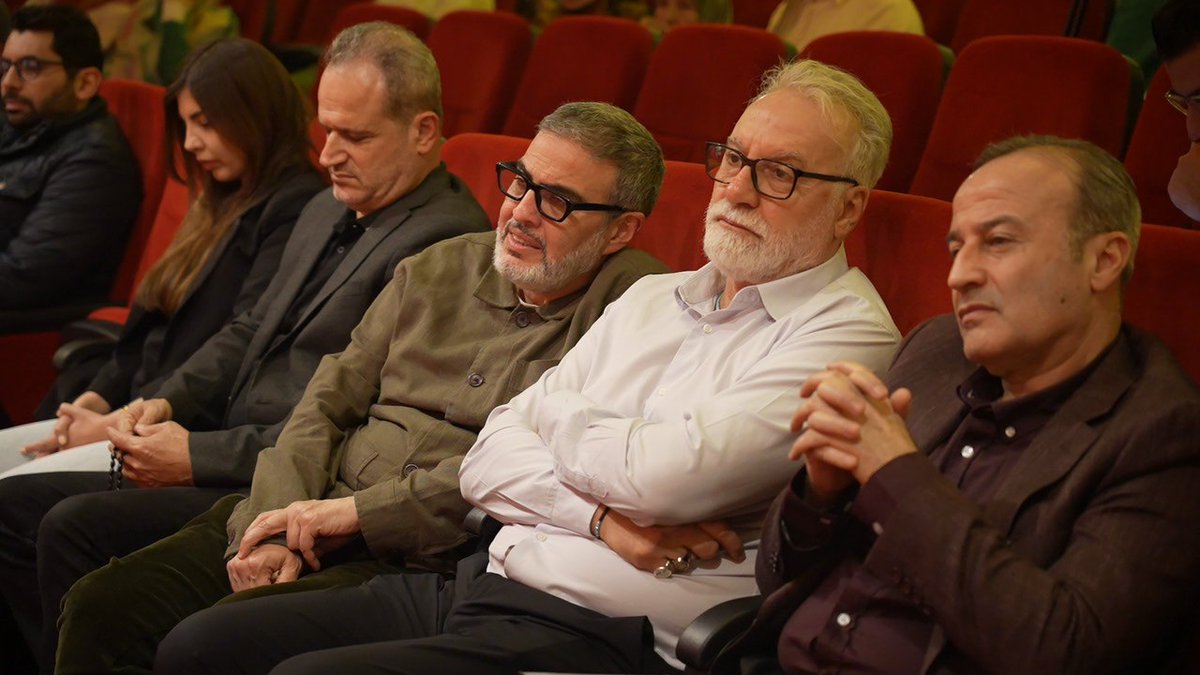 aub_ccs's tweet photo. عندما أسكت صوت الحقّ في الجامعة الأمريكية، فتحنا له المنبر خارجها.

من انطلاقة معرض "فلسطين بوصلة الأمة" الذي أقامه النادي الثقافي الجنوبي، بحضور نخبة من الأحرار، ومشاركة فاقت ال ٢٠٠ مشاركة. 
#غزة #فلسطين_قضية_الشرفاء https://t.co/Xv47qsdmgr