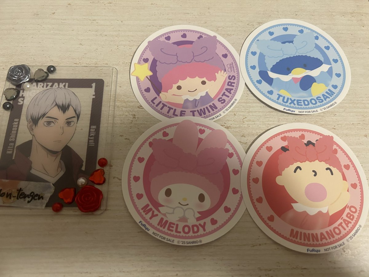 【交換】 サンリオ namco ナムコで推し色! ～カラフルバスタイム～ ステッカー シール

譲)キキララ、みんなのたあ坊、マイメロディ、タキシードサム

求)ハンギョドン>マロンクリーム>あひるのペックル

難しいと思いますが、お声掛けをお願いいただけますと幸いです。