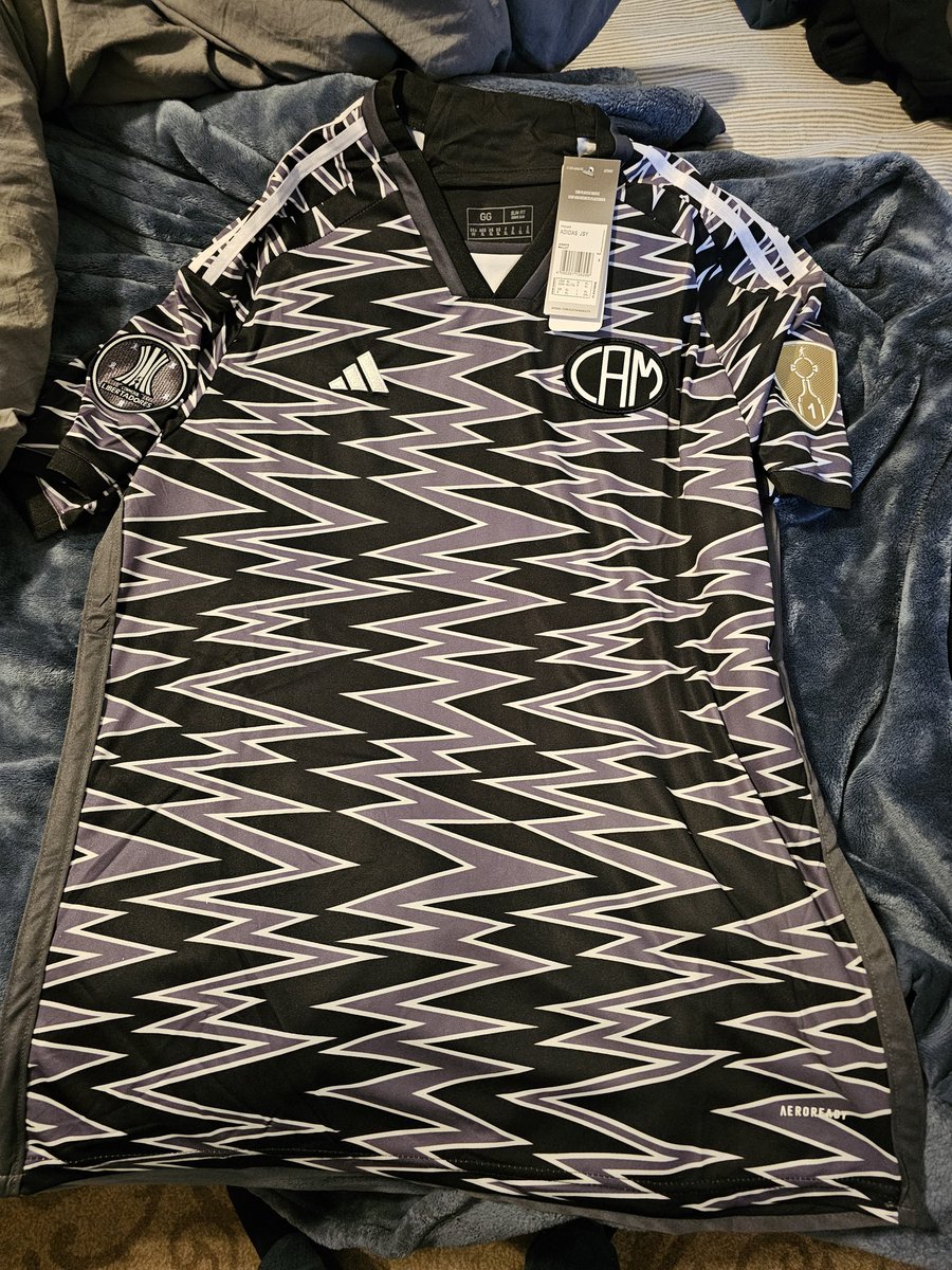 JakeSweeney1973's tweet photo. @TheyThinkKits @ForbiddenShirts @A_F_S_Official @kit_geek @grannysfootball @EhRetroKits @FootieShirtz @ThisOneKit @Flying_Scotty @thekitsbaia https://t.co/O4eqllrWSJ