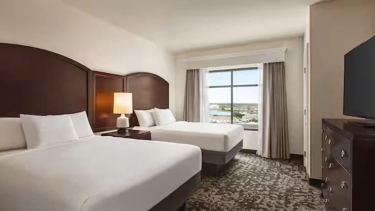 Embassy Suites Lake Buena Vista South tweet media