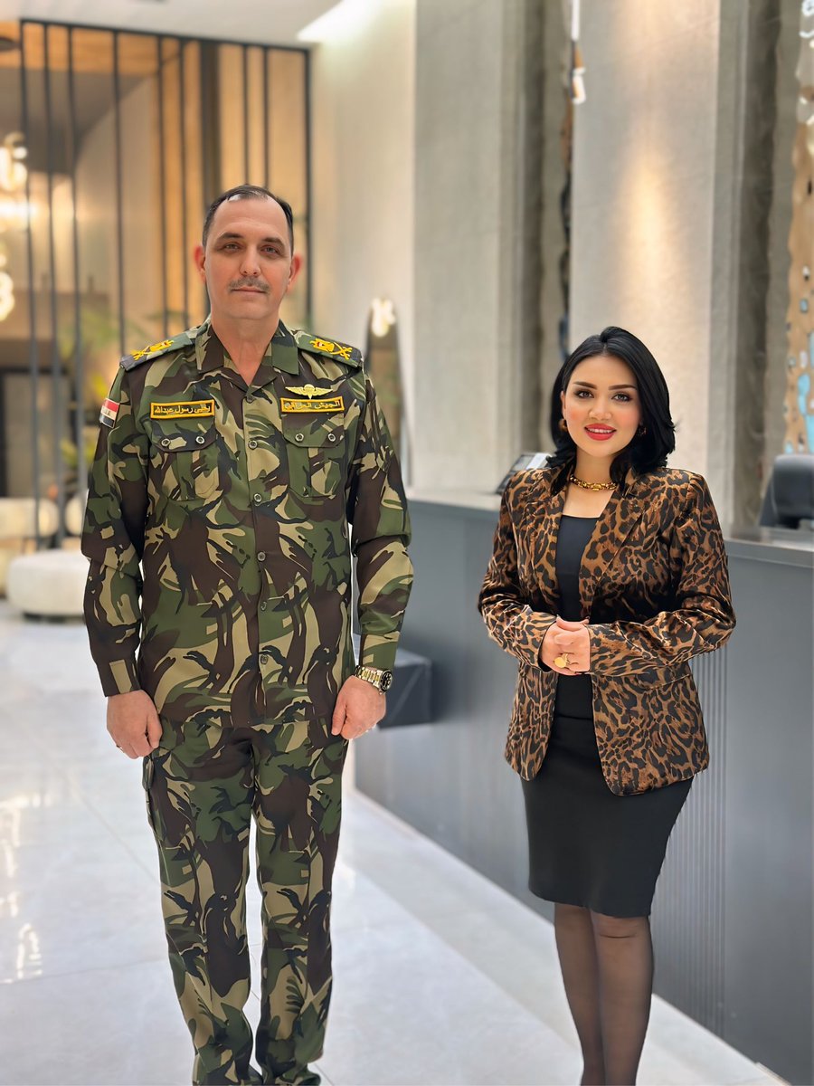 لاجل عيون ارهابي داعشي كان مؤمنا بفكر القاعدة مؤكدا ان مقتل المدنيين العراقيين اثناء التفجيرات او الاستهدافات العسكرية هو مجرد "اضرار جانبية"..

من اجل من بايع ابو مصعب الزرقاوي، وآمن بـأيمن الظواهري.. 

من اجل من قَتلنا تحت راية الله اكبر.. 

تُضحّي حكومة السوداني باللواء قوات