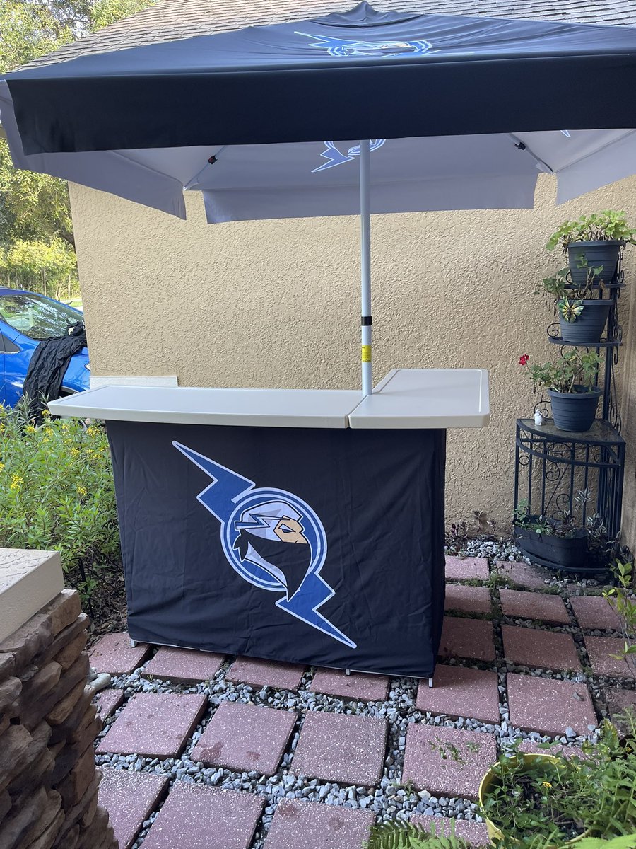 DRobLewis's tweet photo. Looking for some fun people to tailgate with @countrythunder @RJStadium 5/2-5/4.  We have a mobile grill/smoker and a mobile bar.  Just need some good people to go with it. Reply or DM. Not selling anything. https://t.co/dk9x9a9tSs