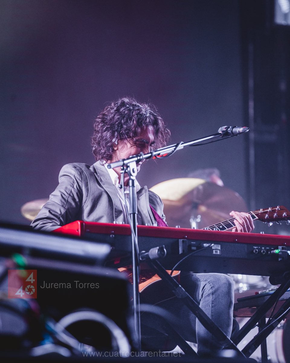 Los Fundamentalistas del Aire Acondicionado en Velódromo Municipal

Fotos: Jurema Torres
Crónica: Martín Carlevaro
6 de abril

Web: cuatrocuarenta.net/cronicas/los-f…