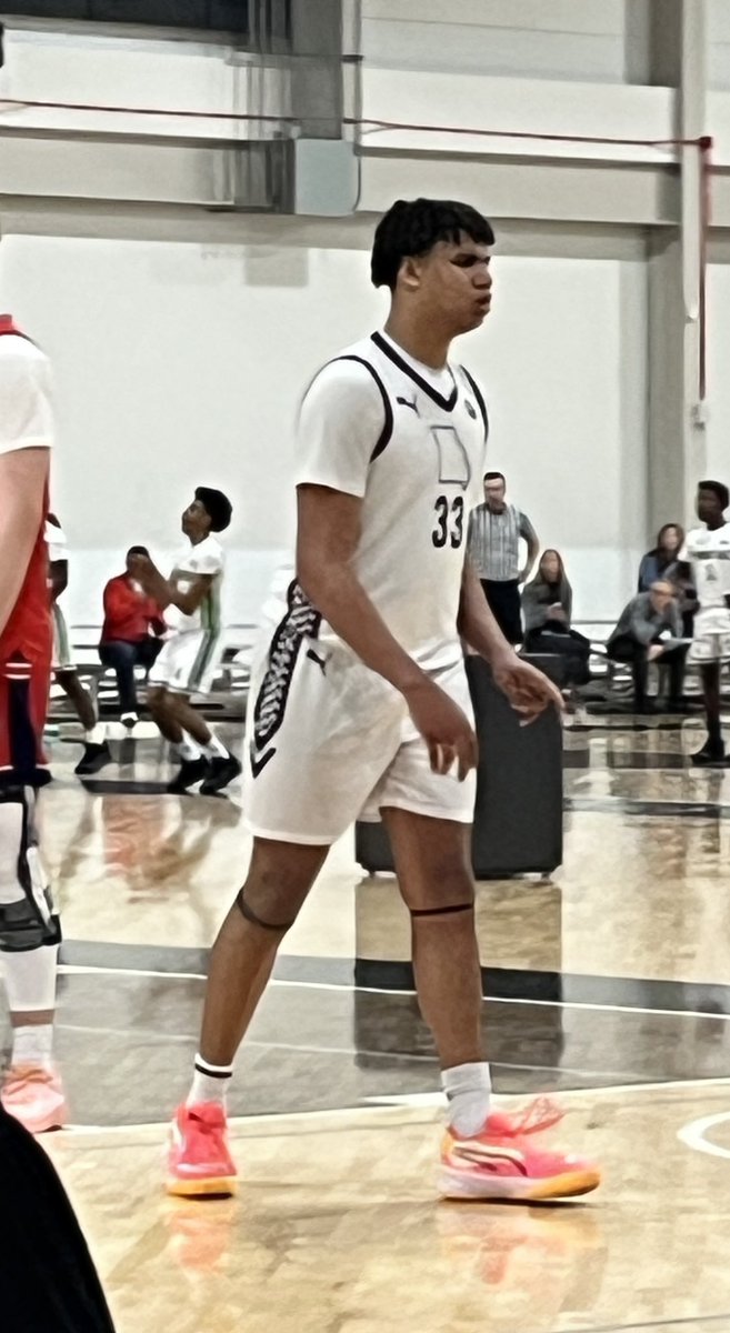 Kyle Unruh (@kyleunruh) on Twitter photo Marcus Moore 6’7” - ‘26 is a big-bodied kid that has a big impact on the physical dimension for his team. Can switch the PnR. Soft touch around the basket. High ceiling with room to grow.
#prospect
<a href="/MarcusMoore3344/">Marcus Moore</a> |
<a href="/MOflight2026/">Missouri flight 2026</a> |
<a href="/NxtProHoops/">NXTPRO Hoops</a> |
<a href="/PRO16League/">PRO16/NXTPRO League</a> | Marcus Moore 6’7” - ‘26 is a big-bodied kid that has a big impact on the physical dimension for his team. Can switch the PnR. Soft touch around the basket. High ceiling with room to grow.
#prospect
<a href="/MarcusMoore3344/">Marcus Moore</a> |
<a href="/MOflight2026/">Missouri flight 2026</a> |
<a href="/NxtProHoops/">NXTPRO Hoops</a> |
<a href="/PRO16League/">PRO16/NXTPRO League</a> |