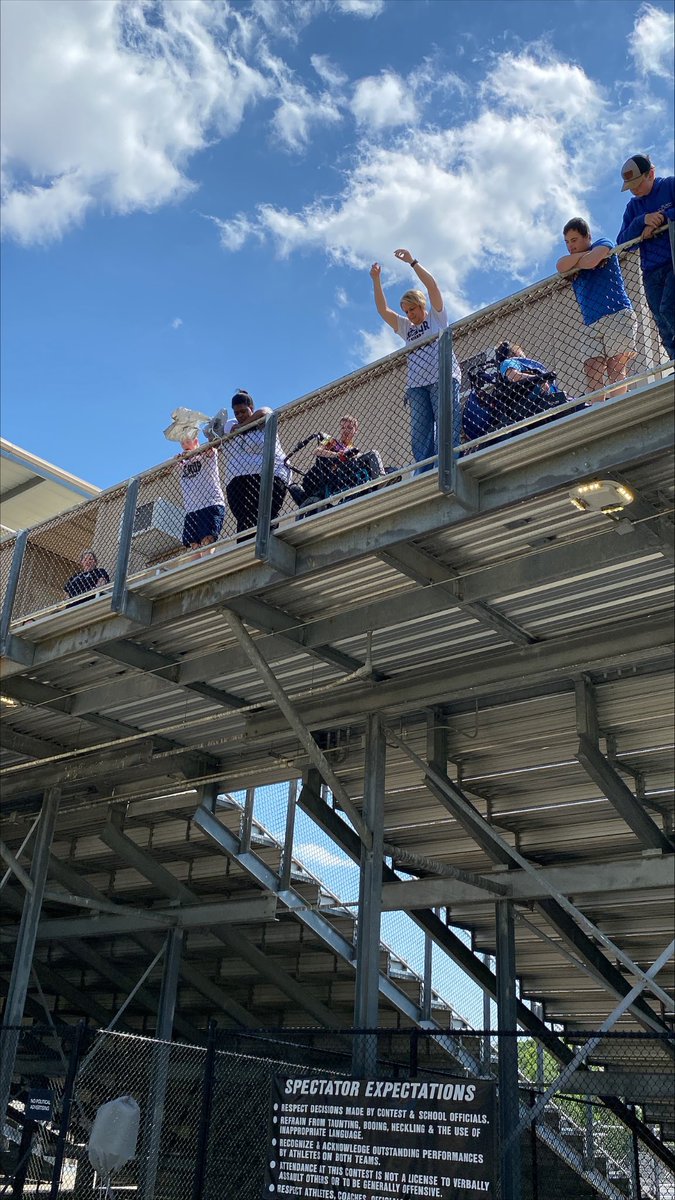 York1SPED's tweet photo. Friday, Ms Chappell-Walker’s class studied the effects of gravity with an egg drop experiment!  
#TheYorkWay https://t.co/j5LrKBb1MN