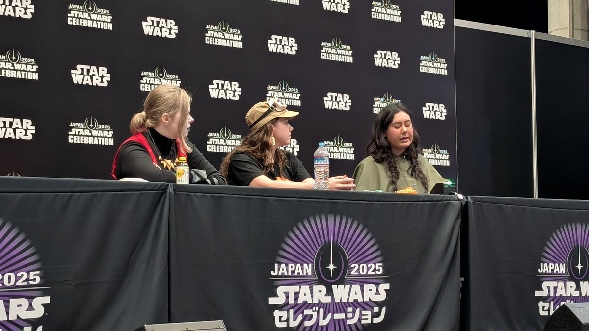 Excellent panel today focusing on the stories of Jedi: Fallen Order and Survivor from <a href="/StardustRecrds/">Stardust Records</a>! 

Greezy money, baby!