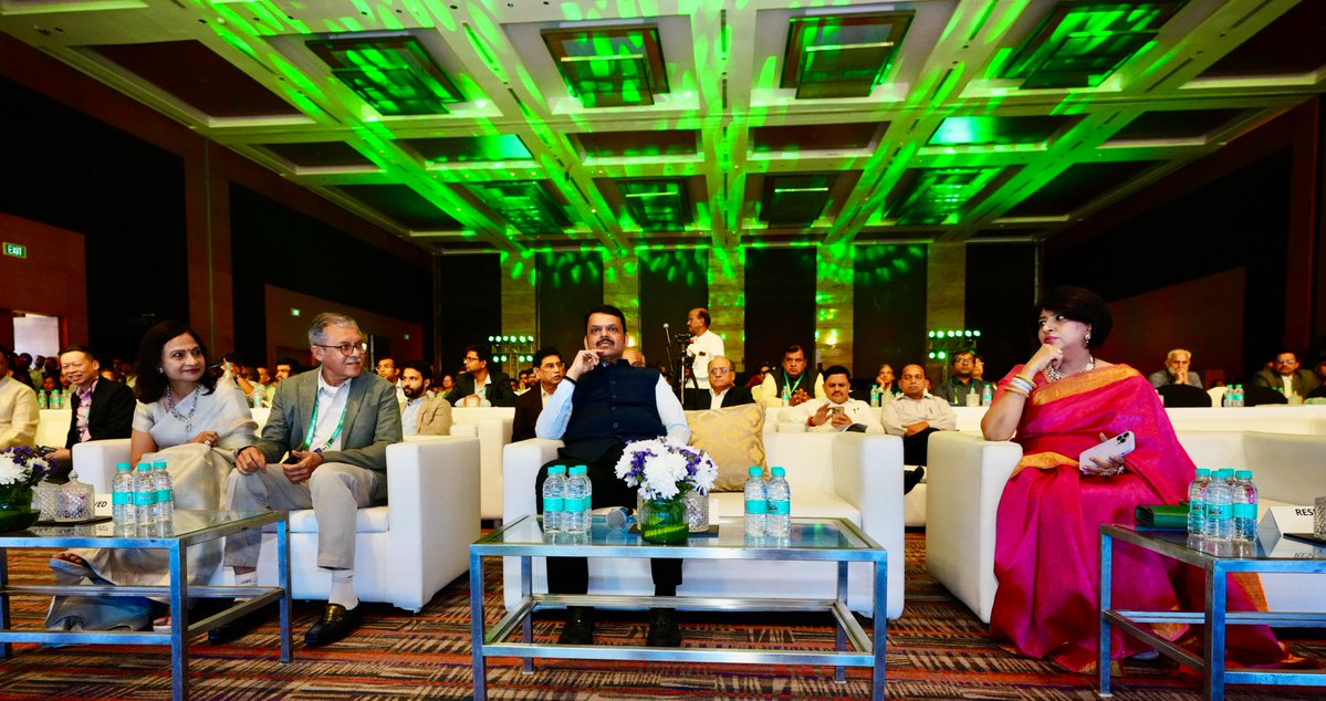 CMO Maharashtra (@cmomaharashtra) on Twitter photo 🔸 CM Devendra Fadnavis arrives at '22nd Mumbai Live Endoscopy 2025 Award Function'
🔸 मुख्यमंत्री देवेंद्र फडणवीस यांचे '22वा मुंबई लाईव्ह एंडोस्कोपी 2025 पुरस्कार सोहळा' येथे आगमन
🕕 6.05pm | 19-4-2025📍Mumbai | संध्या. ६.०५ वा. | १९-४-२०२५📍मुंबई.
<a href="/Dev_Fadnavis/">Devendra Fadnavis</a> 🔸 CM Devendra Fadnavis arrives at '22nd Mumbai Live Endoscopy 2025 Award Function'
🔸 मुख्यमंत्री देवेंद्र फडणवीस यांचे '22वा मुंबई लाईव्ह एंडोस्कोपी 2025 पुरस्कार सोहळा' येथे आगमन
🕕 6.05pm | 19-4-2025📍Mumbai | संध्या. ६.०५ वा. | १९-४-२०२५📍मुंबई.
<a href="/Dev_Fadnavis/">Devendra Fadnavis</a>