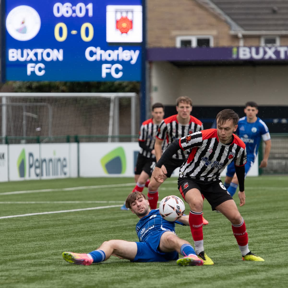 Phil Peat Photography (@peat_phil) on Twitter photo A vital 3 points for Buxton yesterday in their clash with Chorley. Buxton now have the play-offs in their grasp - win their final trophy matches and that confirms it for them. <a href="/Buxton_FC/">Buxton Football Club</a> <a href="/chorleyfc/">Chorley FC</a> <a href="/NonLeaguePaper/">The Non-League Paper</a> <a href="/NonLeaguePhoto/">Non League Photographers</a> A vital 3 points for Buxton yesterday in their clash with Chorley. Buxton now have the play-offs in their grasp - win their final trophy matches and that confirms it for them. <a href="/Buxton_FC/">Buxton Football Club</a> <a href="/chorleyfc/">Chorley FC</a> <a href="/NonLeaguePaper/">The Non-League Paper</a> <a href="/NonLeaguePhoto/">Non League Photographers</a>