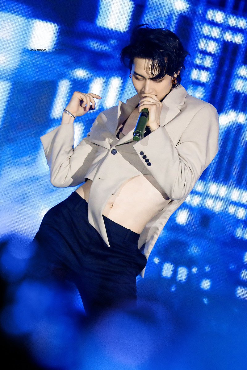 LoveinBeom0106's tweet photo. [HQ] 250419 JAYB TOUR in Hongkong

𝐨𝐧 𝐚𝐢𝐫🌫️
@jaybnow_hr 

#2025JAYBTOUR
#JAYB #제이비 https://t.co/xH6O2102K1