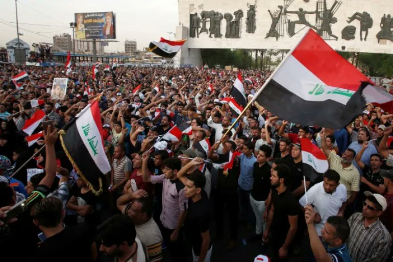 عراقيون يرفضون زيارة " الجولاني " إلى بغداد: 
قتل أبناءنا وأسّس الطائفية ويجب أن يُعدَم.

العراق مش سوريه وينسى العدو
العراق أرض الرافدين وينتقم ويضرب العدو

تحايا لشعب العراق العظيم 😍✌️🇮🇶