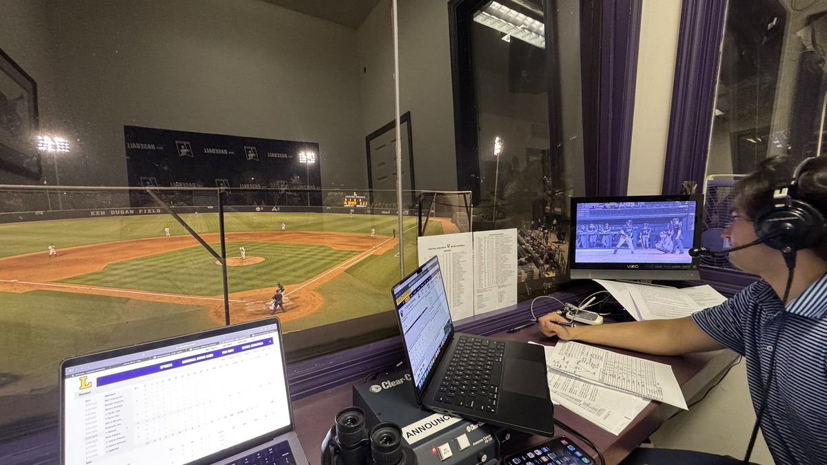 Making my way around the Music City for baseball this week, and enjoyed a big <a href="/BisonBaseball/">Lipscomb Baseball</a> win on the mic on ESPN+ with <a href="/RJTaylor34/">RJ Taylor</a> - thanks for having me and Go Bisons!