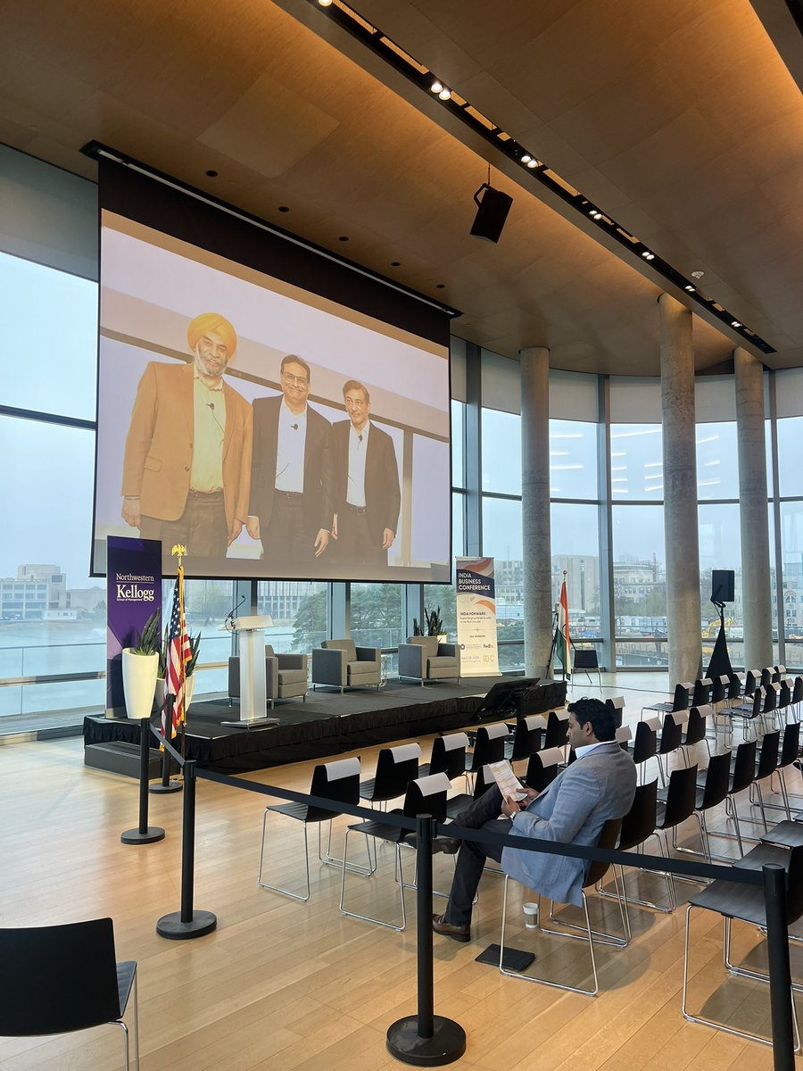 The stage is set for today’s sold out India Business Conference <a href="/KelloggSchool/">Kellogg School</a>.  Themed India Forward could not be more relevant; global economies continue to recalibrate and India with its young and ambitious workforce stands well positioned to help lead the way.