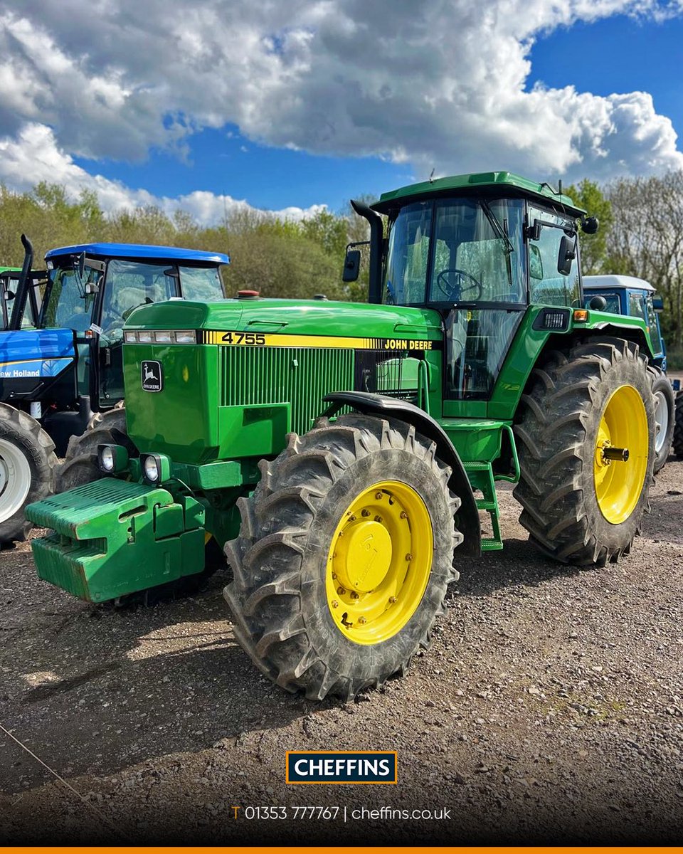 CheffinsMachine's tweet photo. 🟢 Deere Oh Dear 🟢

Have a look at these stunning John Deere tractors that have landed early for our huge Cambridge Vintage Sale on 25th/26th April. 

#Cheffins #Vintage #JohnDeere #ClassicTractor #Auction https://t.co/oA4uf0eV8c