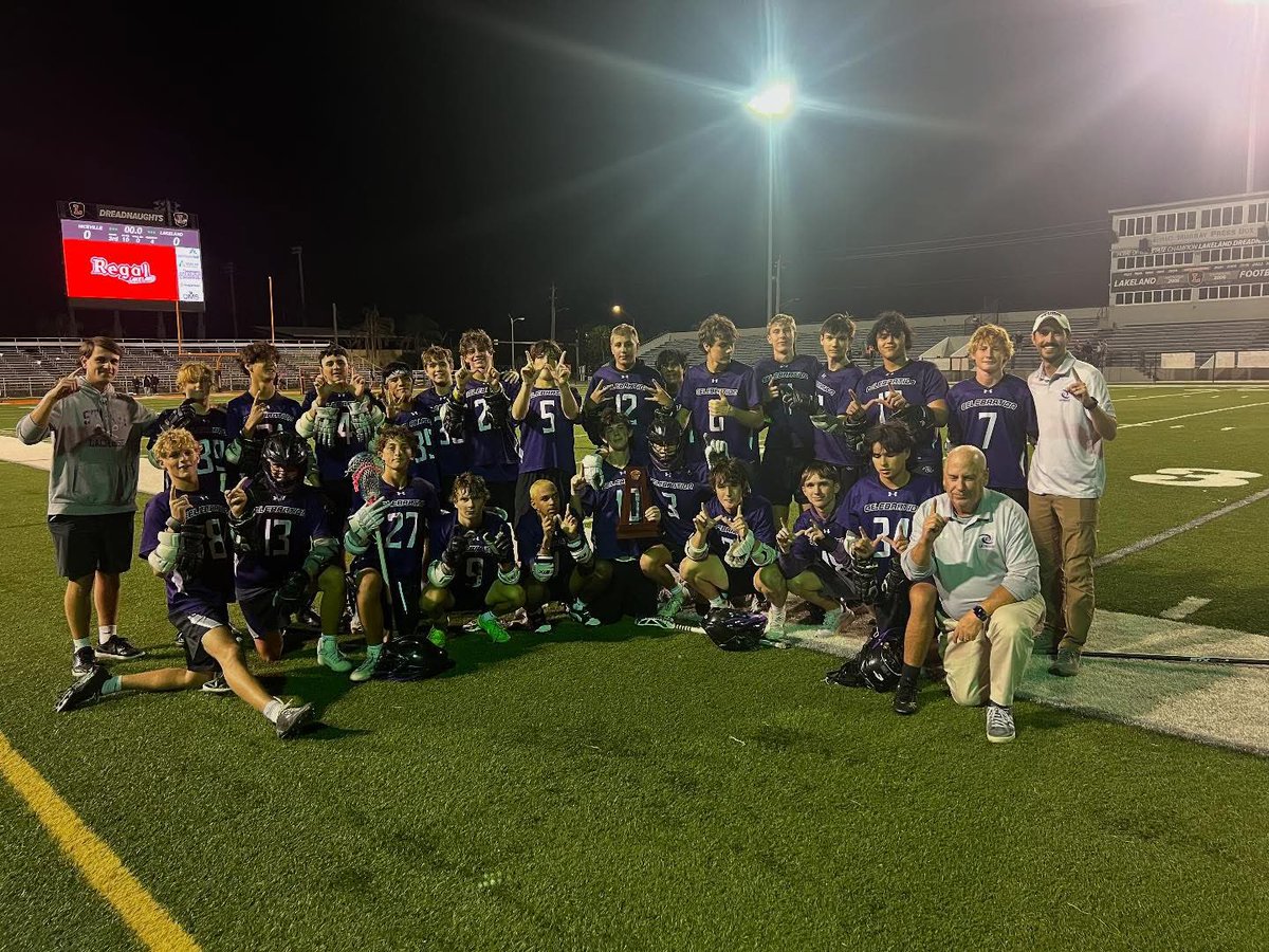 chiefdawg85's tweet photo. District Champs! First time in school history!! https://t.co/4uIBym4FRW