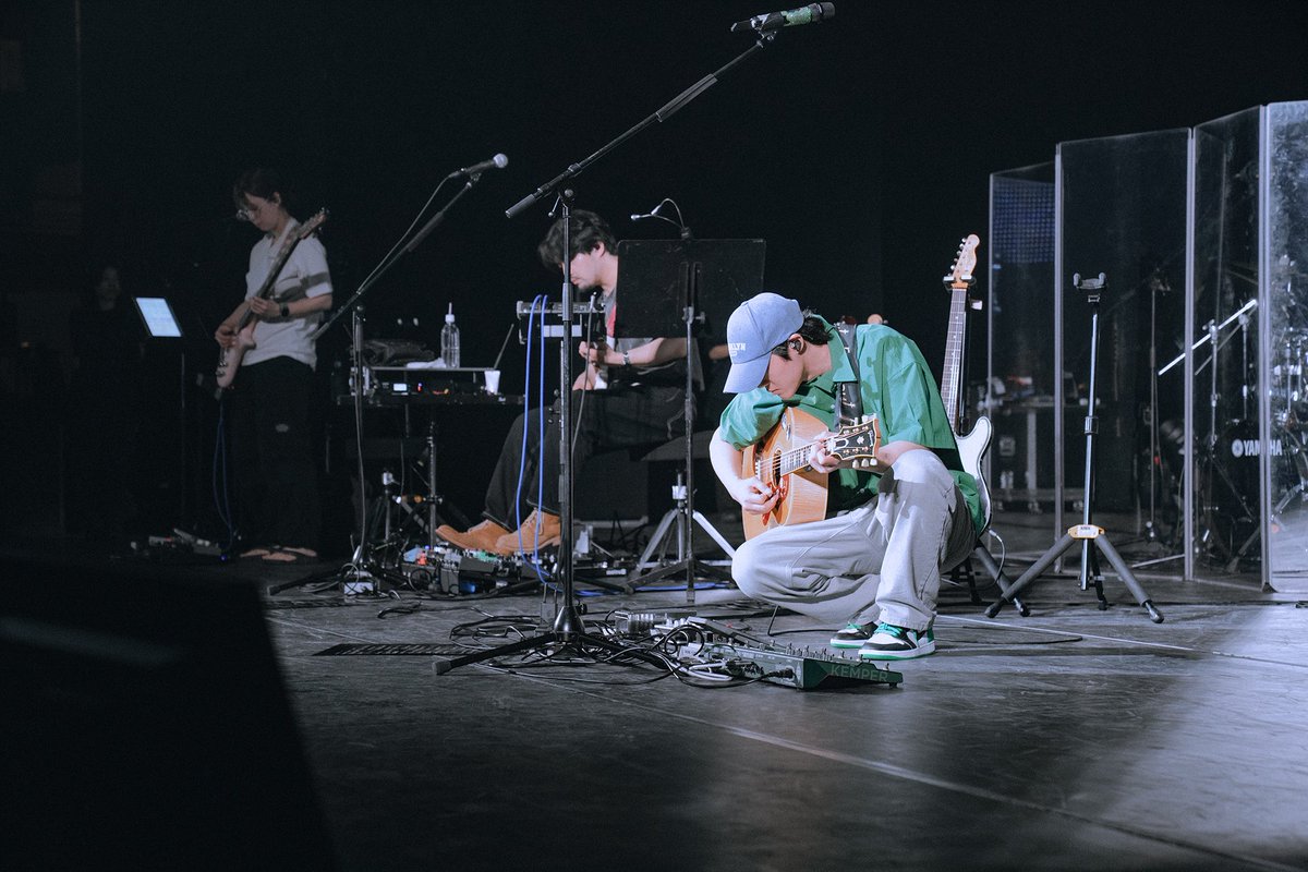 오늘 필라멘트 인 도쿄에 와주신 모든 팬 여러분들 너무 감사합니다. 이렇게 타이트한 큐시트를 처음 준비해 봤는데 아쉬움도 컸지만 그래도 너무 행복한 하루였습니다. 오늘 데뷔 20주년에 일본에서 하는 첫 공연에 많은 팬분들의 응원을 받으니 가수로서 자부심이 느껴지는 순간이었습니다. 앞으로의