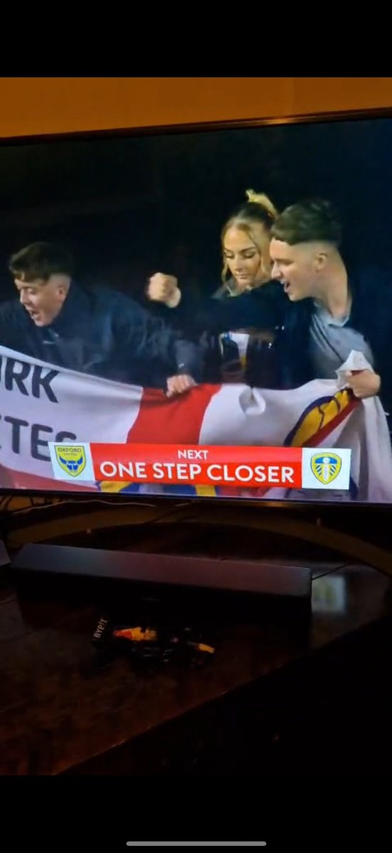 lexspink's tweet photo. shoutout to Nathan and his van for letting me join him to watch the Oxford Leeds game, we’re leeds united we sit where we want 🤣👊🏼 #LUFC #leedsunited @LUFC https://t.co/ZQKzwb7nXC