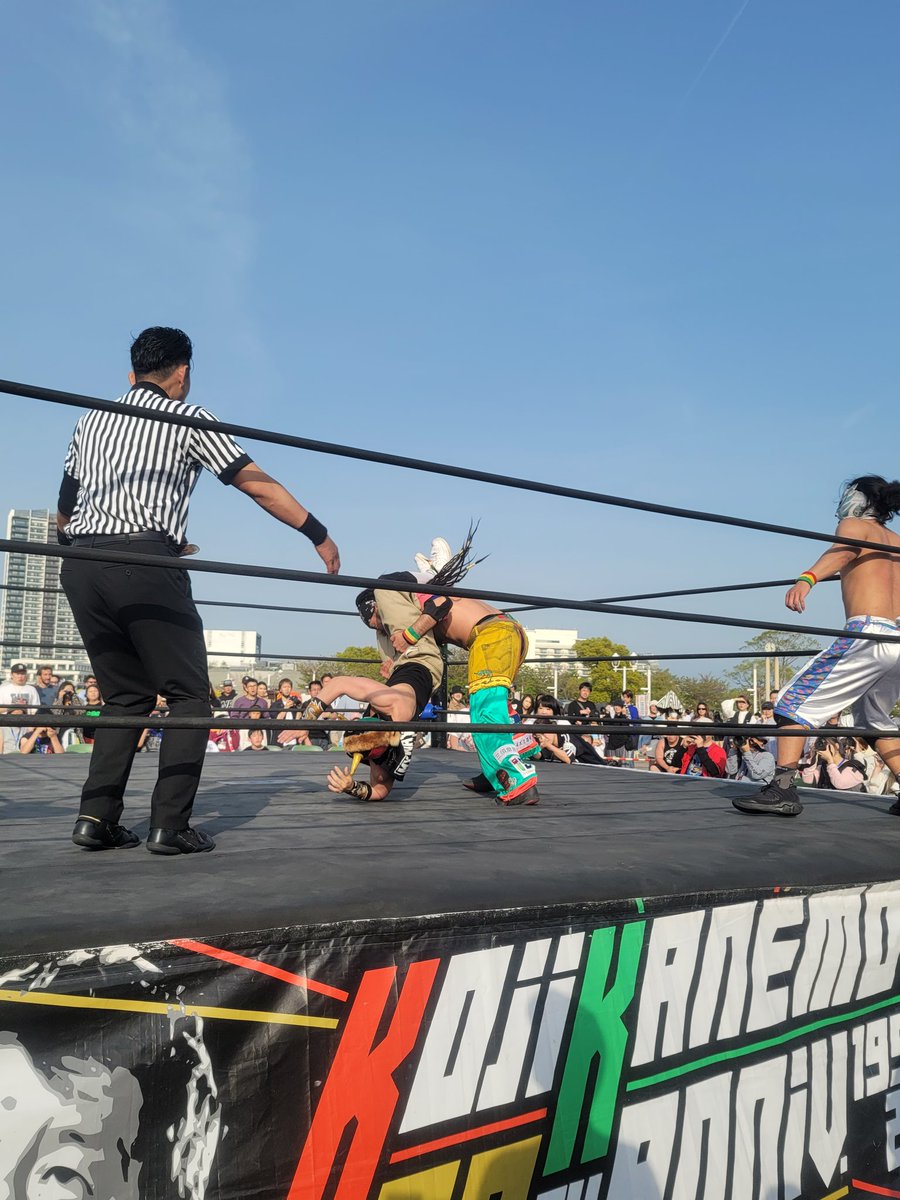 snoopy71121's tweet photo. これ、、無料なのがありえん😳
#メリケンプロレス
#リングソウル
#メリケンパーク https://t.co/B08eKvSsb9