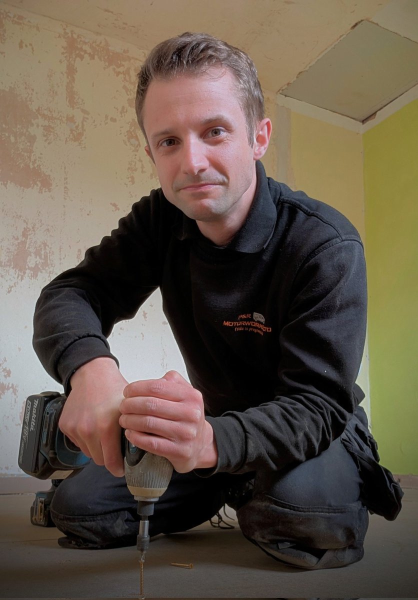 "Being useless or having time to do nothing is a luxury of the rich" unfortunately I am poor 😆

Happy Easter everyone whatever your doing 🐾