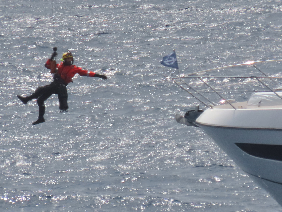 UniteMirage's tweet photo. 19-04-25 Salvamento Marítimo "Helimer 222"
Helicóptero Leonardo AW139 EC-NEG
@salvamentogob 

#SalvamentoMarítimo #Mallorca #simulacro #exercise #coastguard #Helimer https://t.co/9u8tgtl9v1