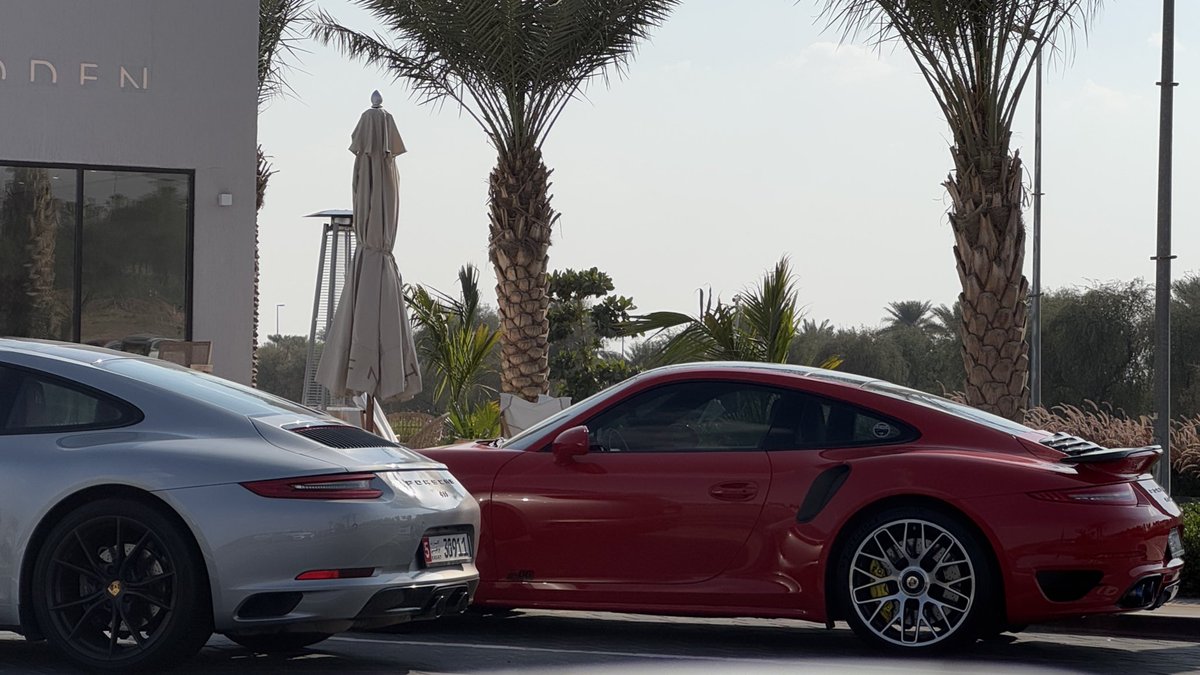 Porsches✨