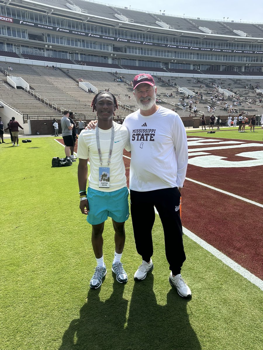 Carter “President” Davis tweet media