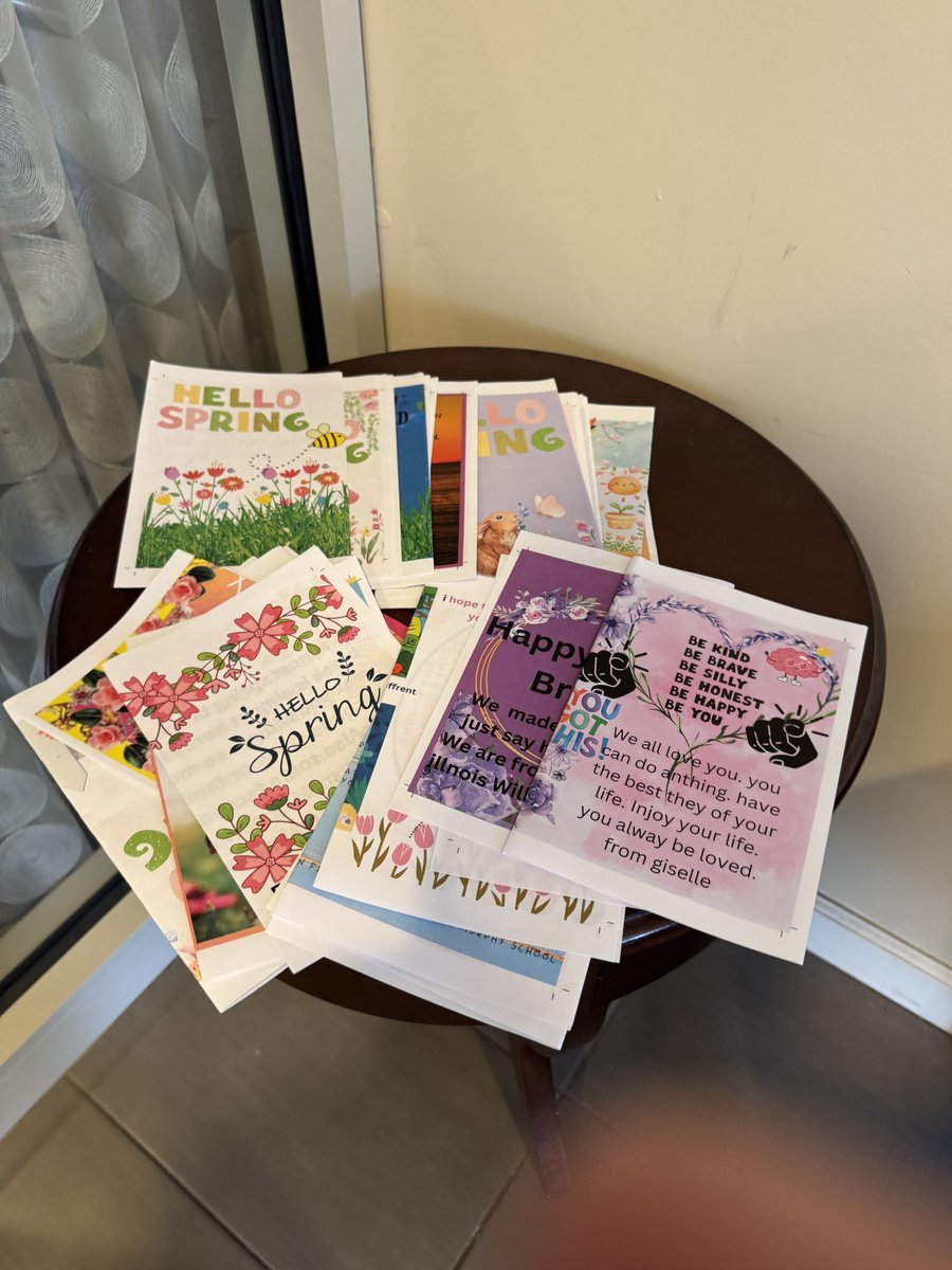 Eddie Hren (@hren5thmurphy) on Twitter photo Our most recent kindness project <a href="/WmFMurphy68/">WilliamFMurphySchool</a> saw Ss writing happy spring cards for the assisted living facility by the apartments in the Ridge & was also lucky enough to bring an esteemed D68 alum & current JJH cutie to deliver some to my grandma’s memory care facility! Our most recent kindness project <a href="/WmFMurphy68/">WilliamFMurphySchool</a> saw Ss writing happy spring cards for the assisted living facility by the apartments in the Ridge & was also lucky enough to bring an esteemed D68 alum & current JJH cutie to deliver some to my grandma’s memory care facility!