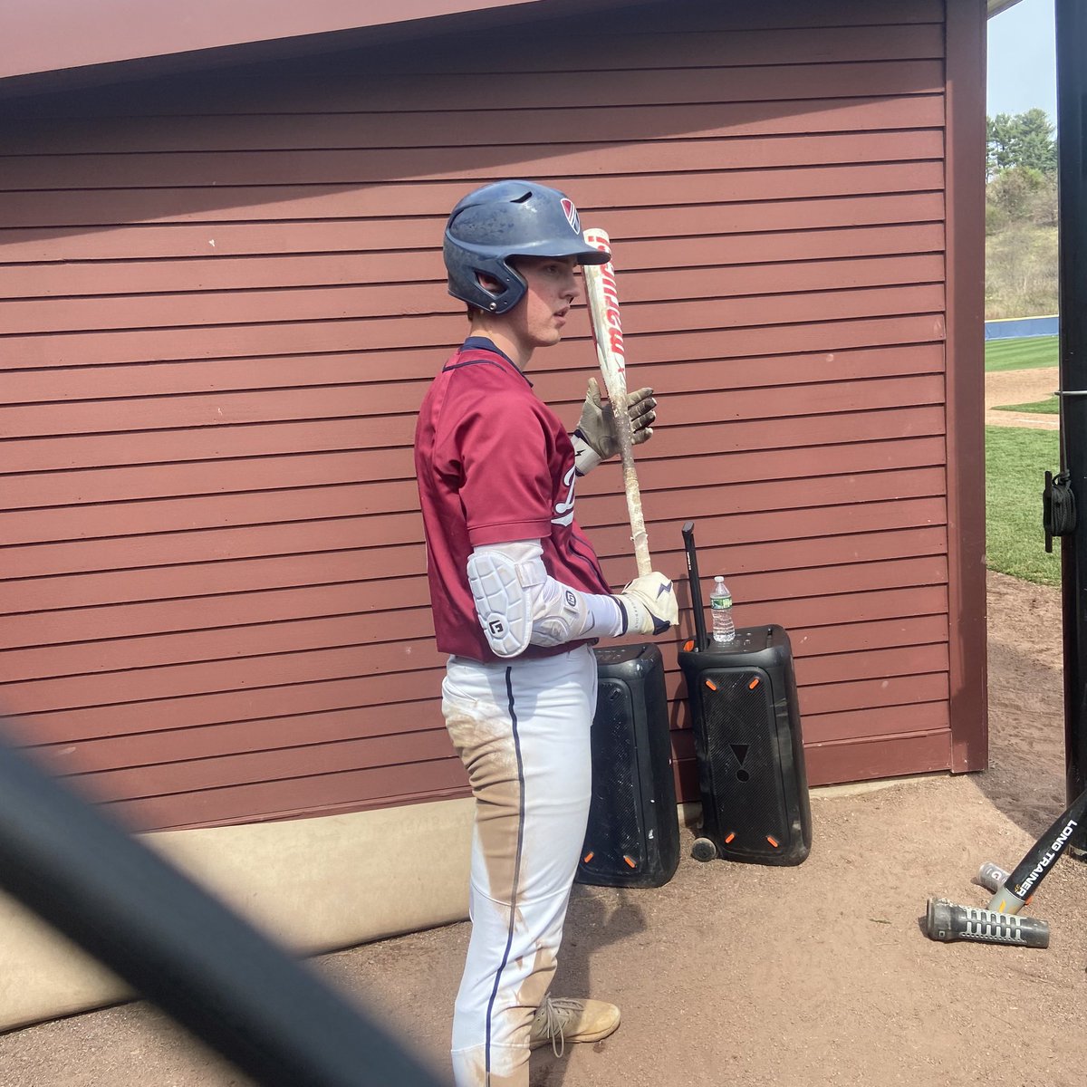 He’s back to tear it up again. Best walkout song in prep, and no he didn’t hit into a double play. #allabouttheU