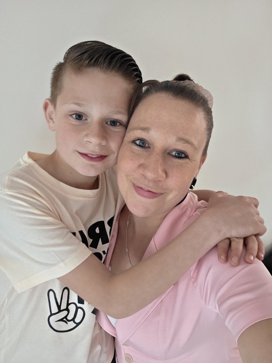 dolphie83's tweet photo. Happy Birthday my beautiful boy❤️🎈🎁🎈🎁🎈🎁🎈🎁🎈🎁🎈🎁 https://t.co/Q7HvjJILSI