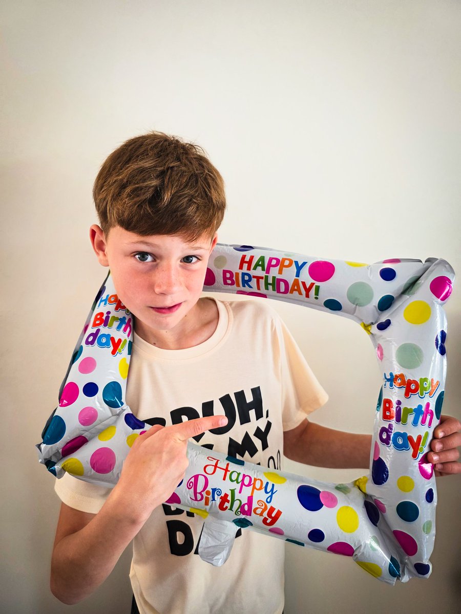 dolphie83's tweet photo. Happy Birthday my beautiful boy❤️🎈🎁🎈🎁🎈🎁🎈🎁🎈🎁🎈🎁 https://t.co/Q7HvjJILSI