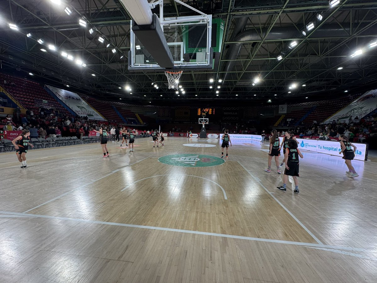 caja87basket's tweet image. Hoy las canastas extras nos las dejan las chicas del @CBGELVES. 

¡Bienvenidas a San Pablo! 

#VamosCaja87 #SomosDePlayoff @IMDSevilla