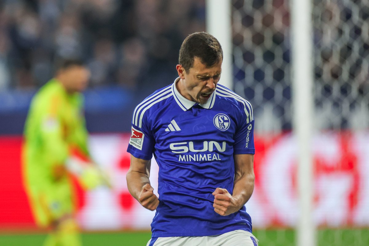 FC Schalke 04 tweet media