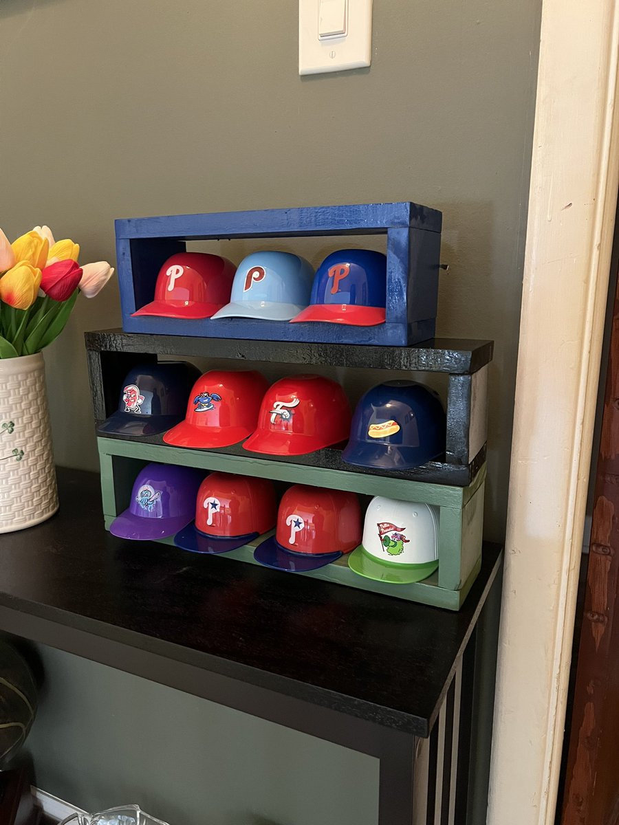 bobbystink10's tweet photo. my dad made his own display for his ice cream helmet collection🥹 https://t.co/vFV1Hq2MiZ