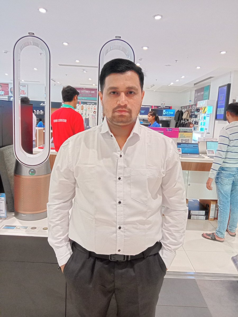 lahu_shrikant's tweet image. #NewPhotoshoot✝️📸
#NewCloth✝️
#NewUniform✝️
#WorkMemory✝️
Hi 👋
I bought new cloth for work purpose reason behind this old cloth very very fit my body. 
This is XXL Size shirt &amp;amp; 40 West Size trouser. 
I bought cloth from @Flipkart.
I fill osam &amp;amp; better. 
⛪🛕🕍🕋⛩️🕌🎭🌍💡🕯️🥇✨