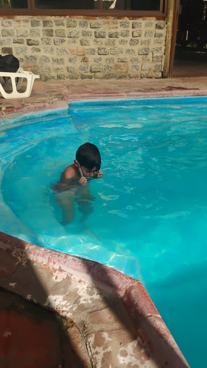 Piscina Hostería el Parque Rodó en San José de Mayo - Uruguay - gentileza Gerardo Gómez