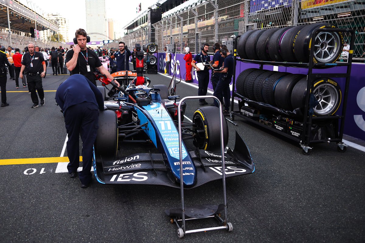 damsracing's tweet photo. Unfortunately, we just missed out on the points today! 

But the most important part is still ahead! See you tomorrow at 4:25 PM in Jeddah for the main race that will wrap up this weekend! 🔥🤘🏻

#DAMSLucasOil #f2 #racing #AllezLesBleus #racecar #instaracing #sports https://t.co/wfcMQ97EoM