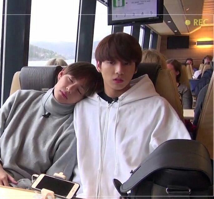 rie (tk) 📌 tweet media