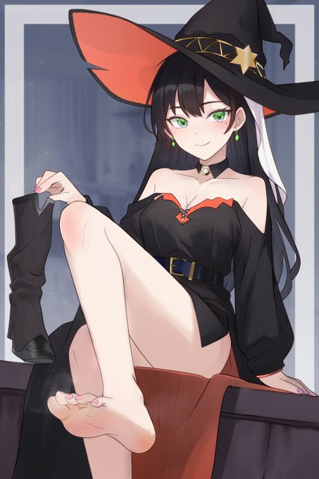 足臭い叡智な魔女がいるらしい…❤❤ 