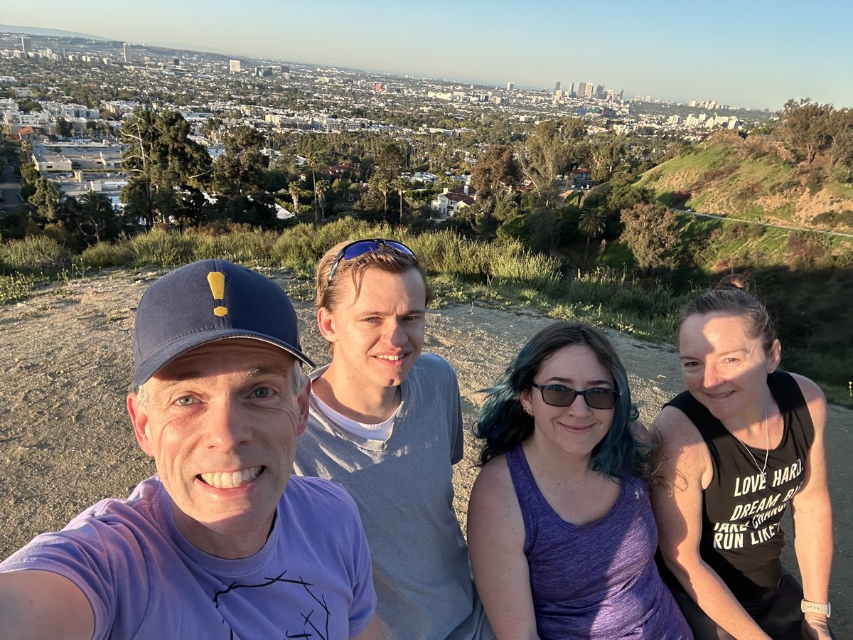seth_atwater_jr's tweet photo. Pics from the art reveal from last's week's Writers and Illustrators of the future workshops, as well as a run/hike the morning of, which was when I first met the artist who illustrated my story, C.L.Fors

#writersofthefuture #wotf41 #sethatwaterjr https://t.co/x7rT2o7xPN
