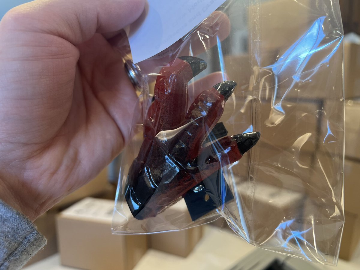 ThePinScientist's tweet image. Our D&amp;amp;D Claw Mod is shipping out! 🔥 

We have a few extras made if you’d still like to grab one while we have them in stock. 

@Sternpinball #Pinball #PinballMod #Dragon #DungeonsAndDragons