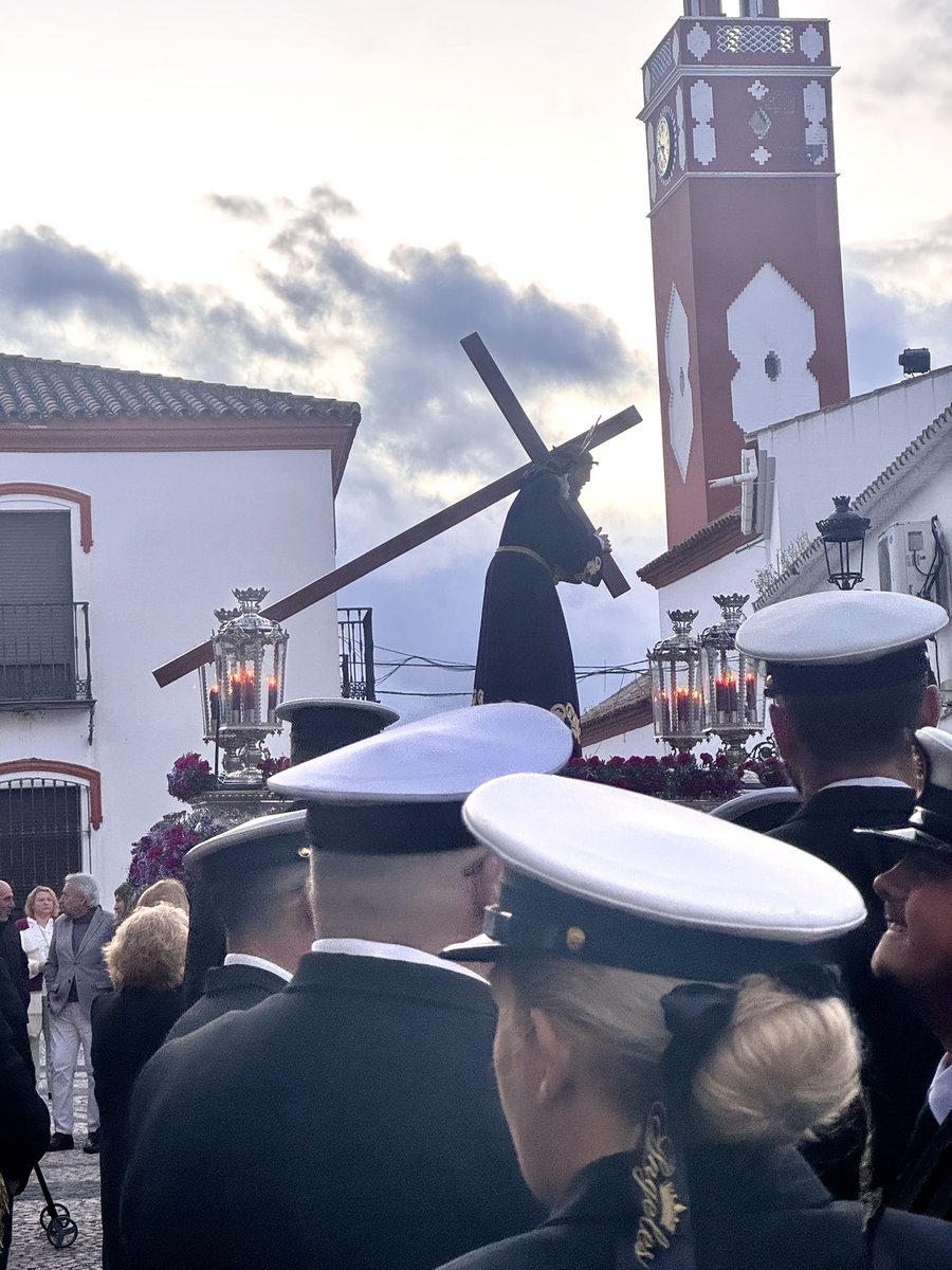 #AngelesdeSevilla | Llegamos a la Plaza de la Constitución con Llora María.

Hermandad del Nazareno
#SSantaAngeles25
#TDSCofrade